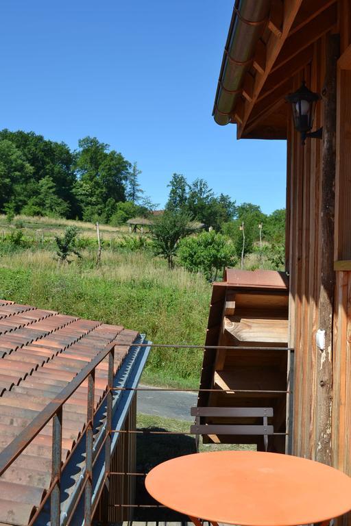 La Ferme De Cagnolle Hotel Saint-Amand-de-Belvès Esterno foto